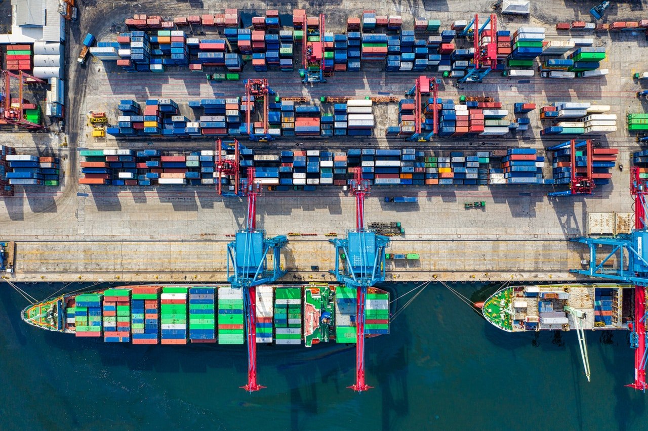 Containerhafen von oben